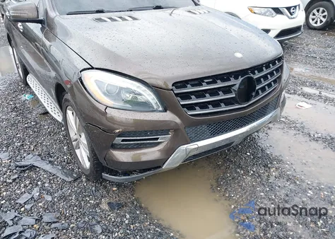 2014 Mercedes-Benz Ml 350 z USA, uszkodzony, nr VIN 4JGDA5JB4EA334430